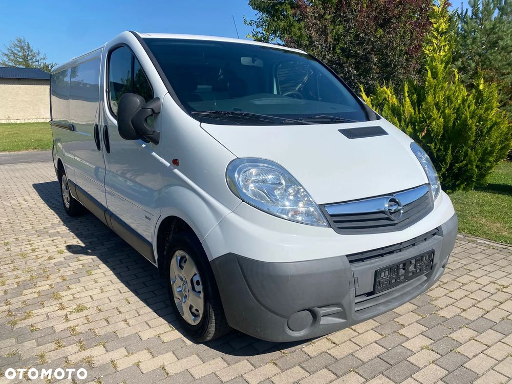 Opel Vivaro - 2
