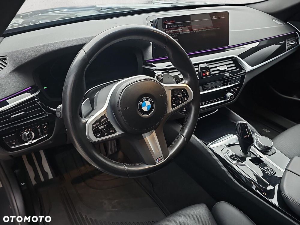 BMW Seria 5 - 11