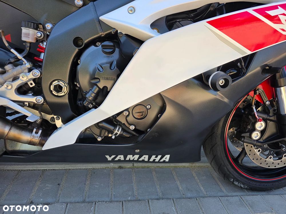 Yamaha R6 - 14