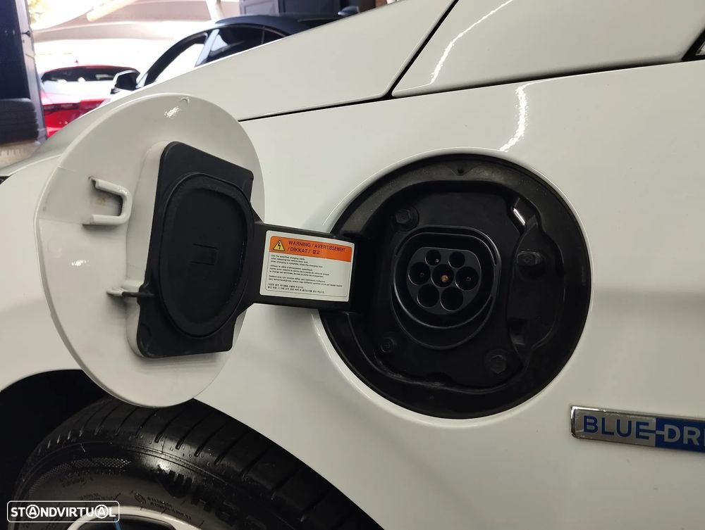 Hyundai Ioniq 1.6 GDI PHEV Tech - 10