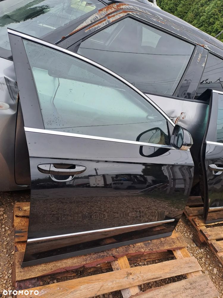 Volkswagen Passat B6 Kombi drzwi przednie prawe kompletne kod lakieru LO41 i inne - 2