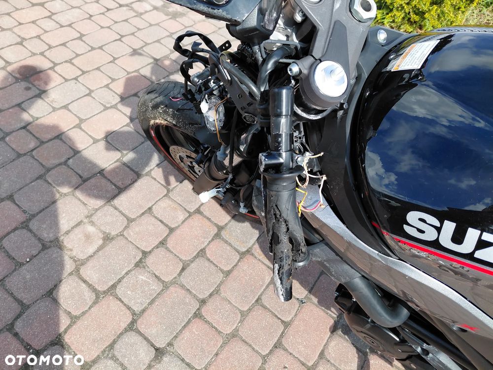 Suzuki SV - 10