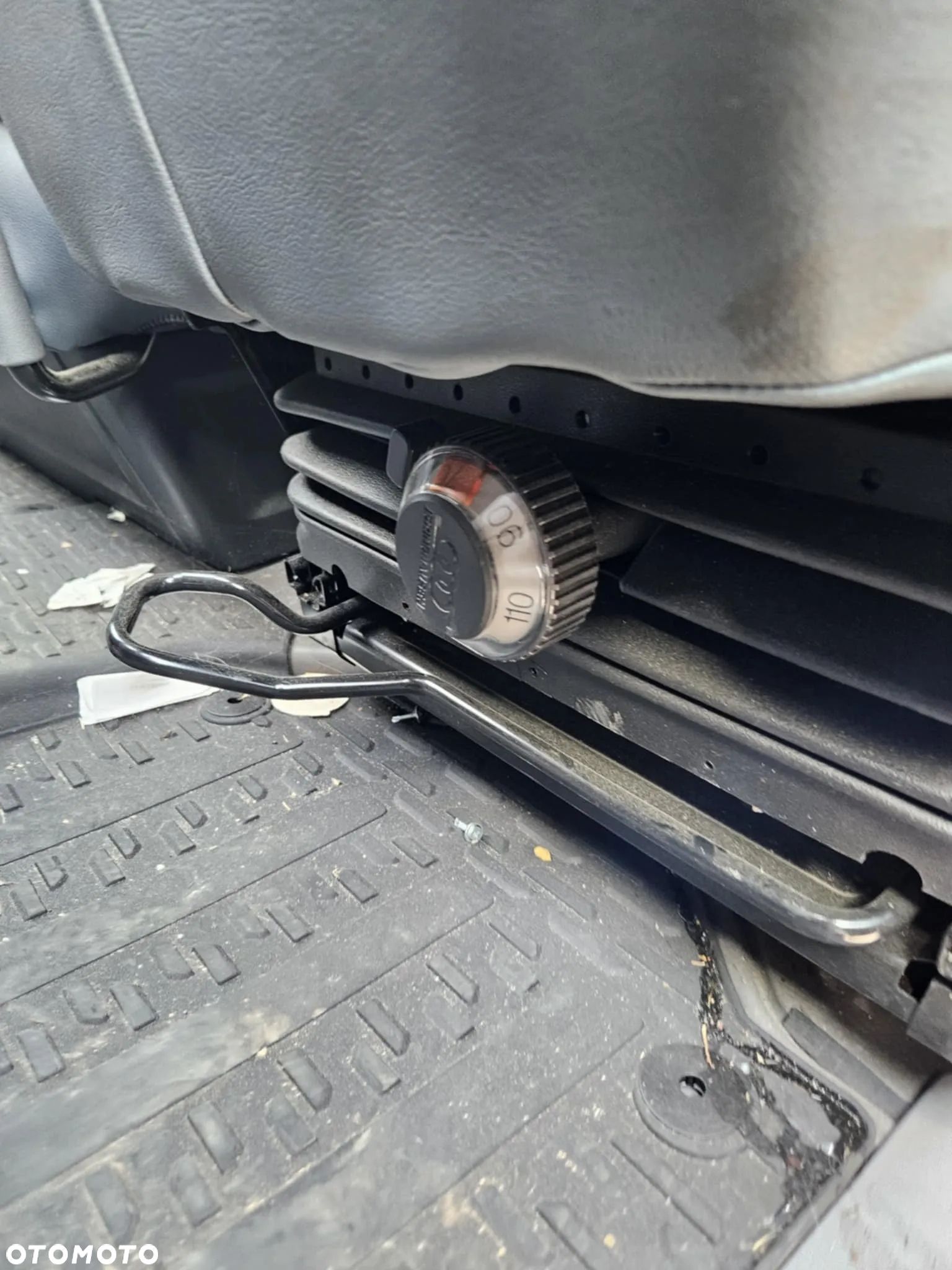 Volkswagen CRAFTER  2.0 TDI 180kM AUTOMAT 2024 ROK - 20