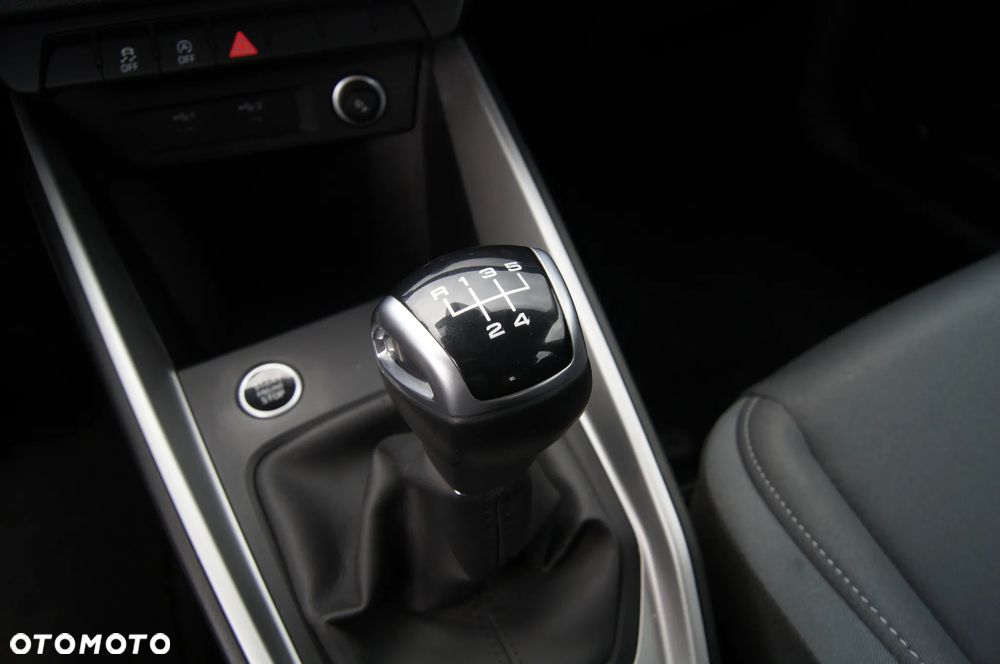 Audi A1 Sportback 25 TFSI advanced - 21