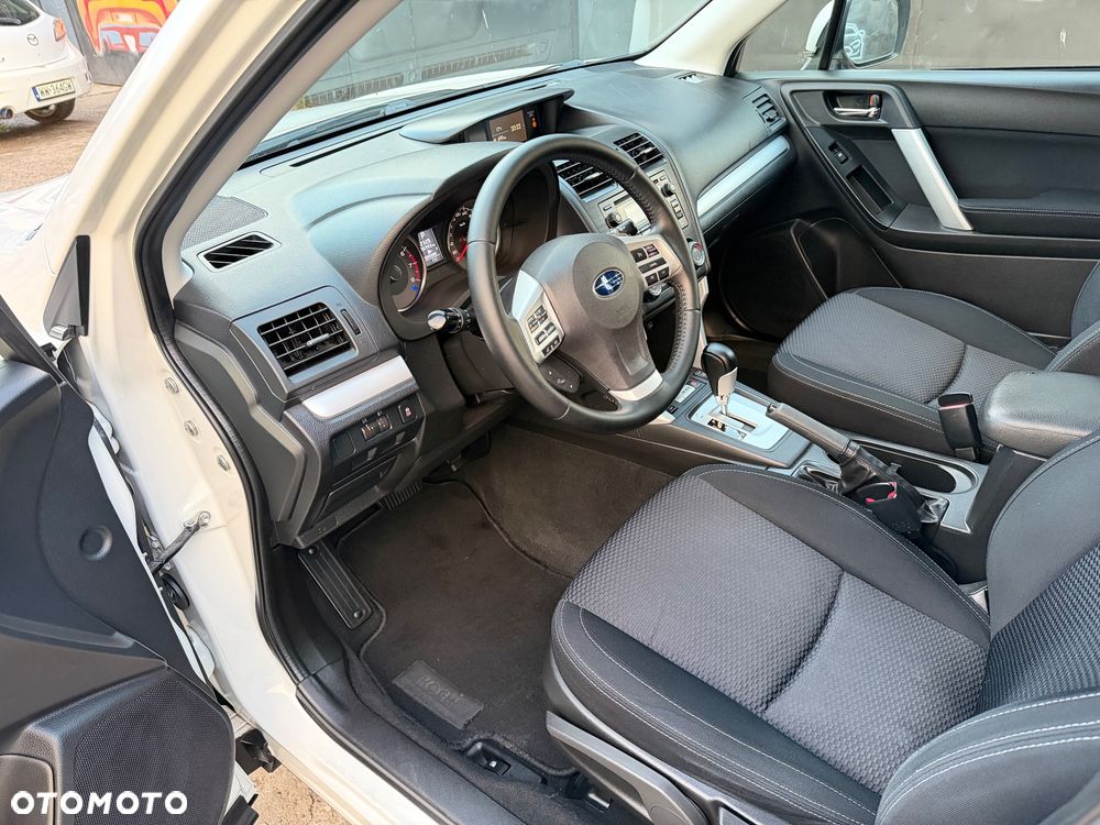 Subaru Forester 2.0i Platinum Lineartronic EU6 - 9