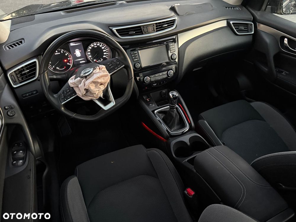 Nissan Qashqai 1.2 DIG-T 360 - 16