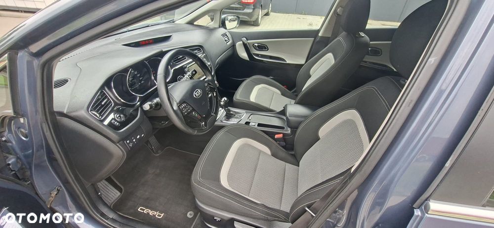 Kia Ceed 1.6 GDI L DCT - 7