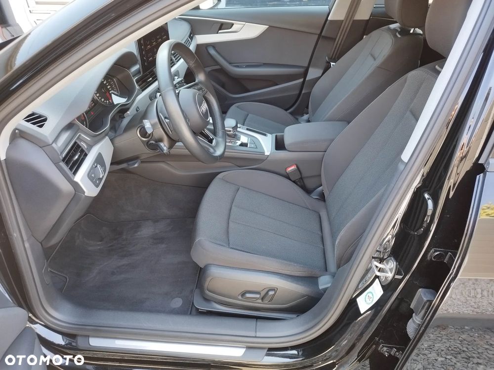 Audi A4 Avant 40 TDI S tronic - 28