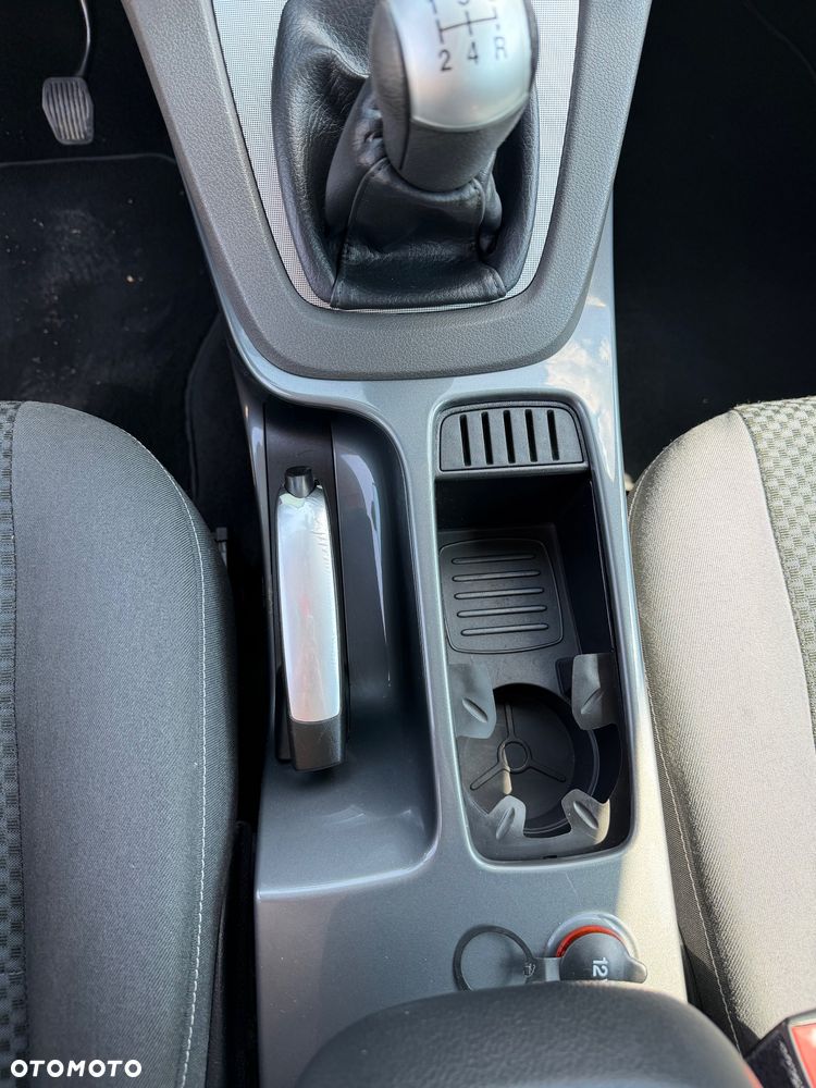 Ford C-MAX - 16