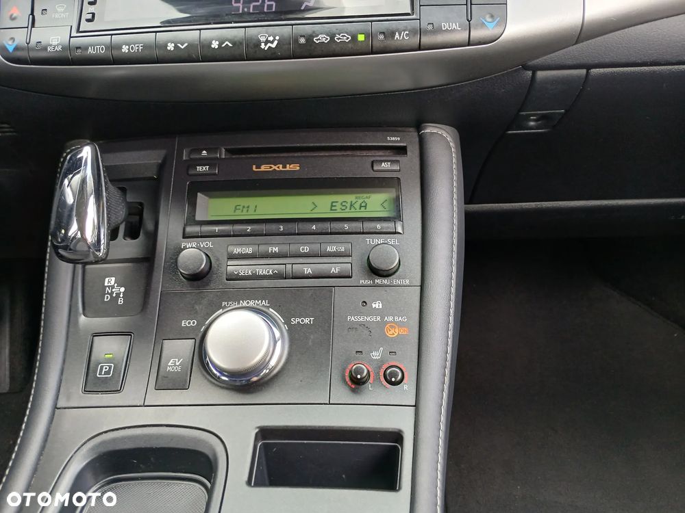 Lexus CT - 21