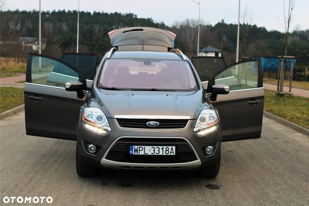 Ford Kuga 2.0 TDCi 2x4 Titanium - 3