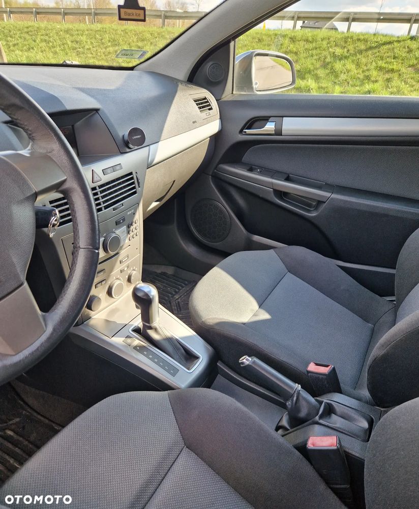 Opel Astra 1.8 Sport - 10