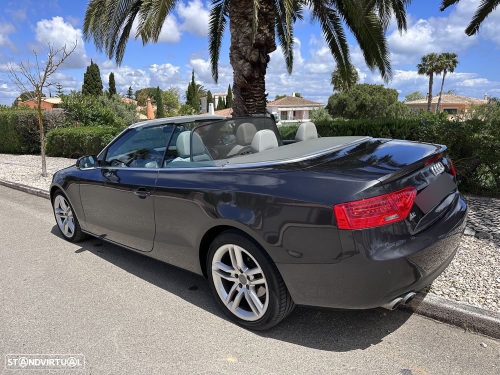 Audi A5 Cabrio 2.0 TDi - 10