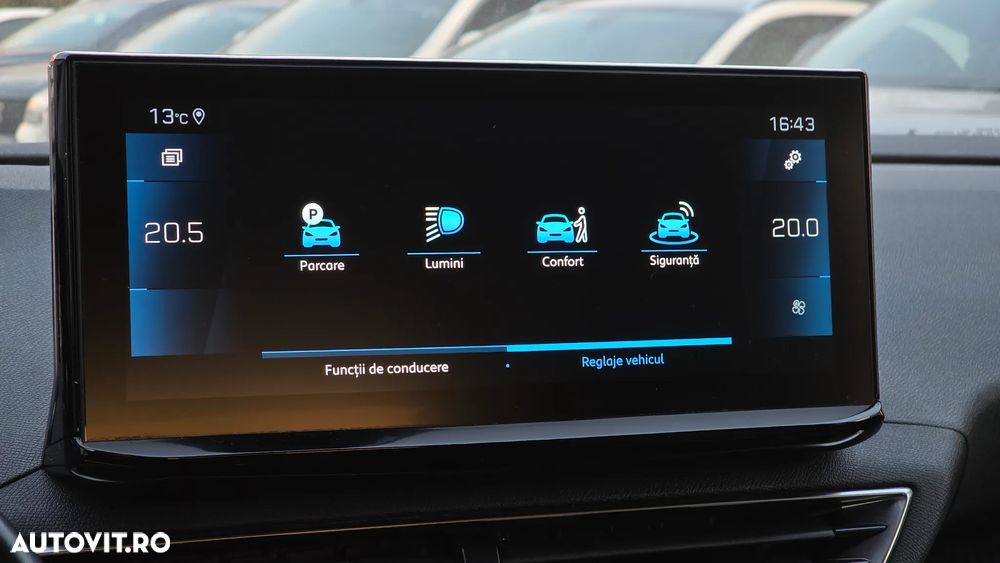 Peugeot 3008 PureTech 130 Stop & Start GPF EAT8 Allure Pack - 31