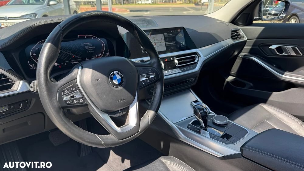 BMW Seria 3 320i xDrive AT - 5