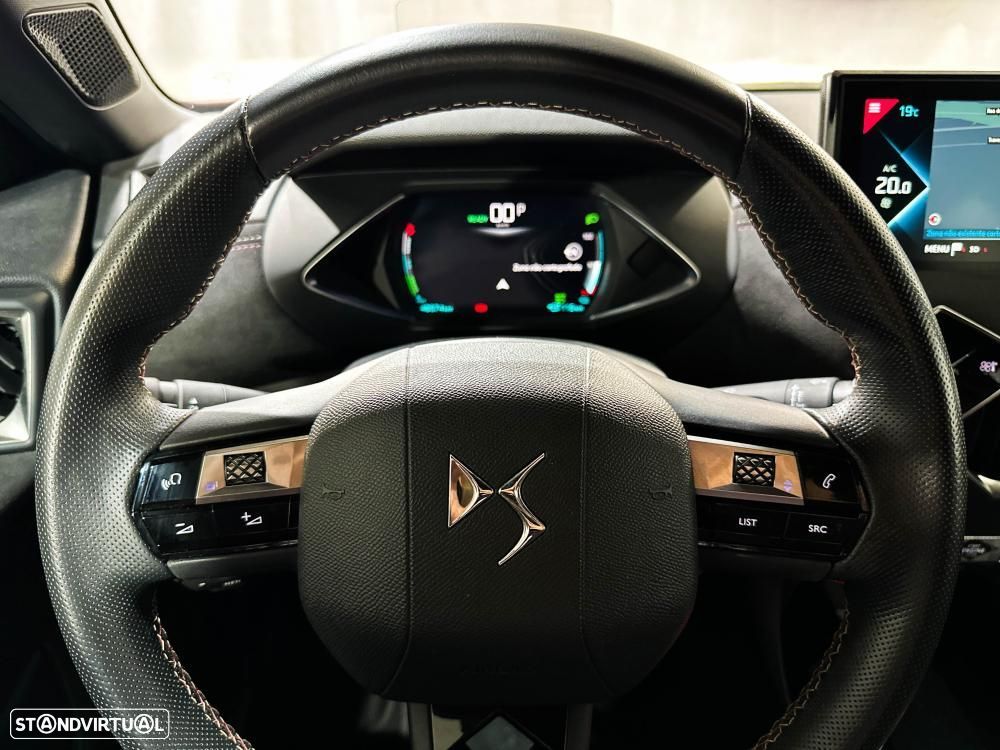 DS DS3 Crossback E-TENSE PERFORMANCE LINE + - 47
