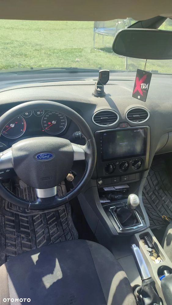 Ford Focus 1.8 TDCi Sport - 8
