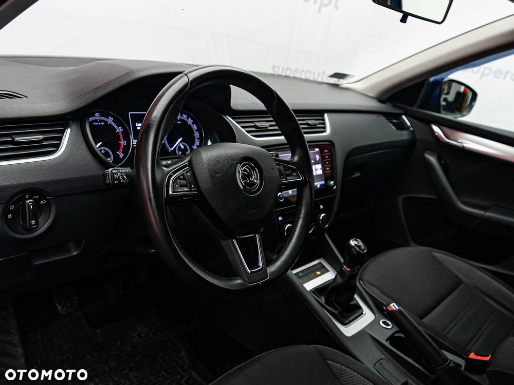 Skoda Octavia 1.4 TSI Ambition - 9