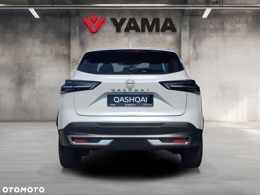 Nissan Qashqai 1.3 DIG-T MHEV Acenta Xtronic - 4