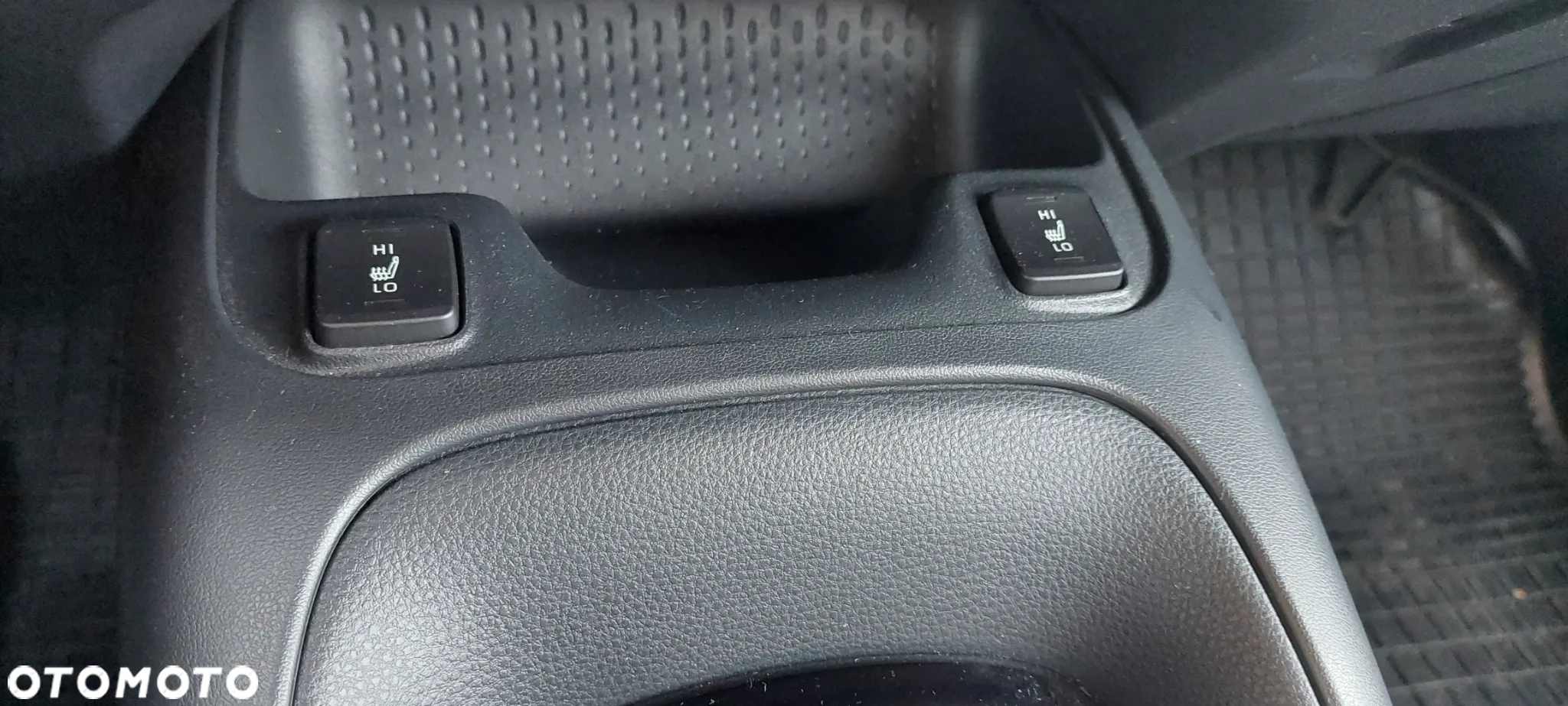 Toyota Corolla 1.6 Comfort - 22