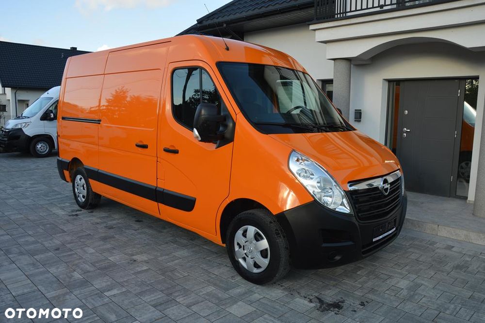 Opel Movano