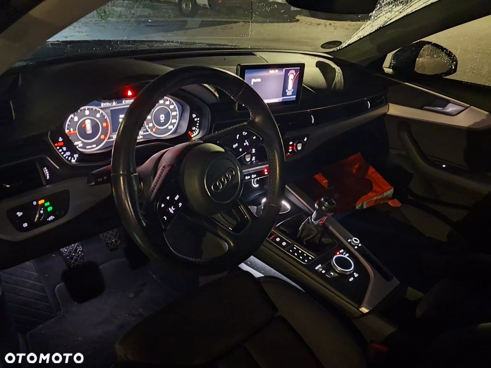Audi A4 Avant 2.0 TDI - 21