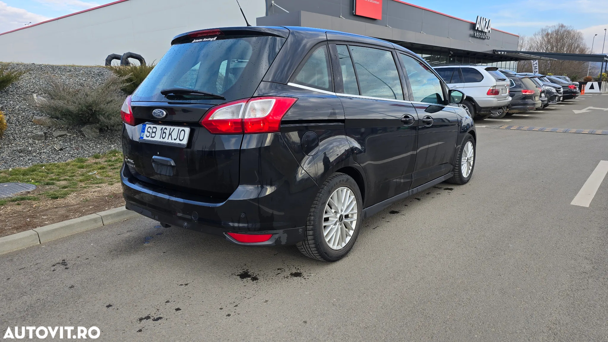 Ford Grand C-Max 1.6 TDCi Ambiente - 11