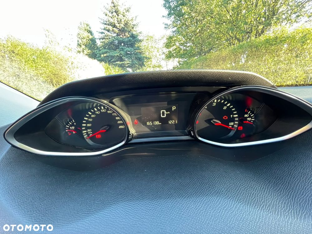 Peugeot 308 - 6