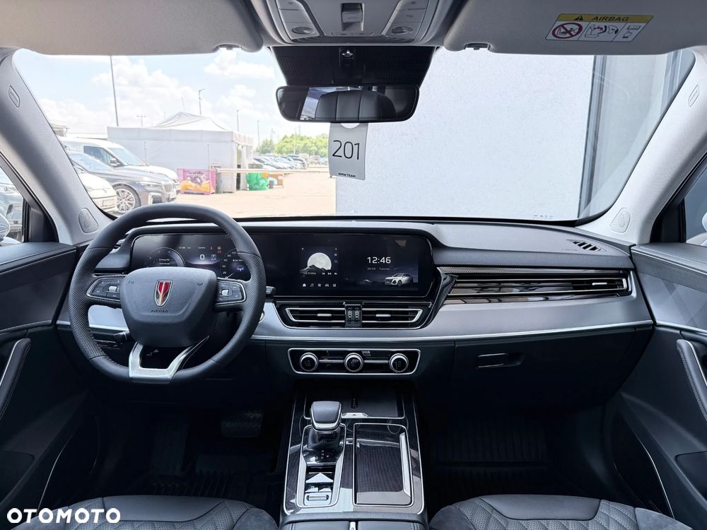Hongqi HS5 2.0T Executive AWD - 40