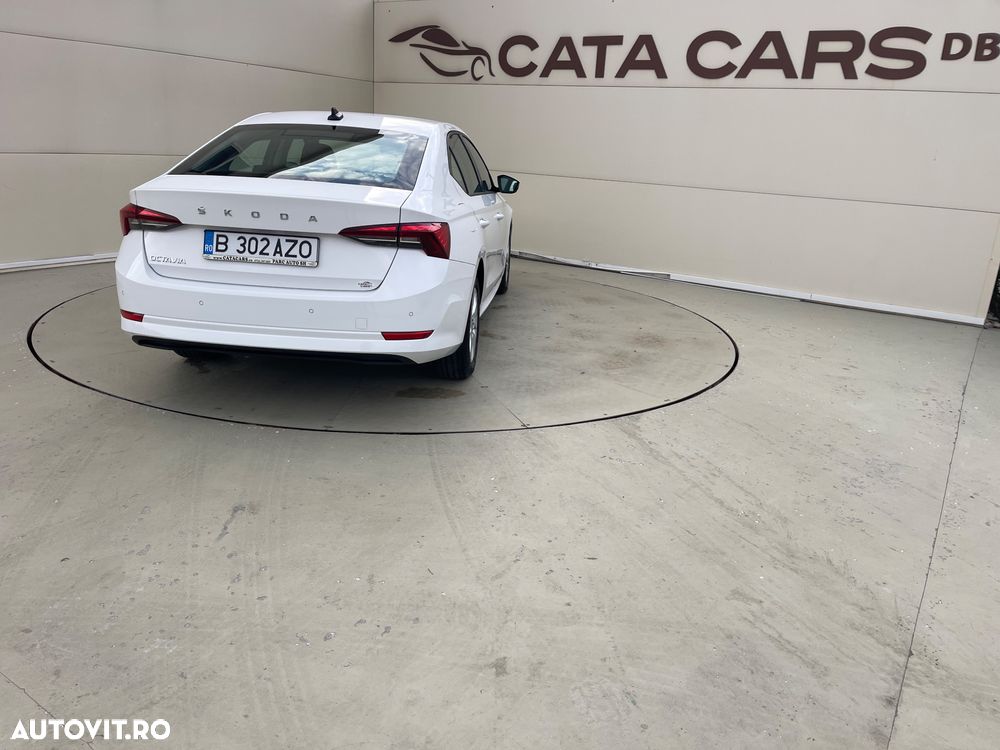 Skoda Octavia 2.0 TDI Ambition - 14