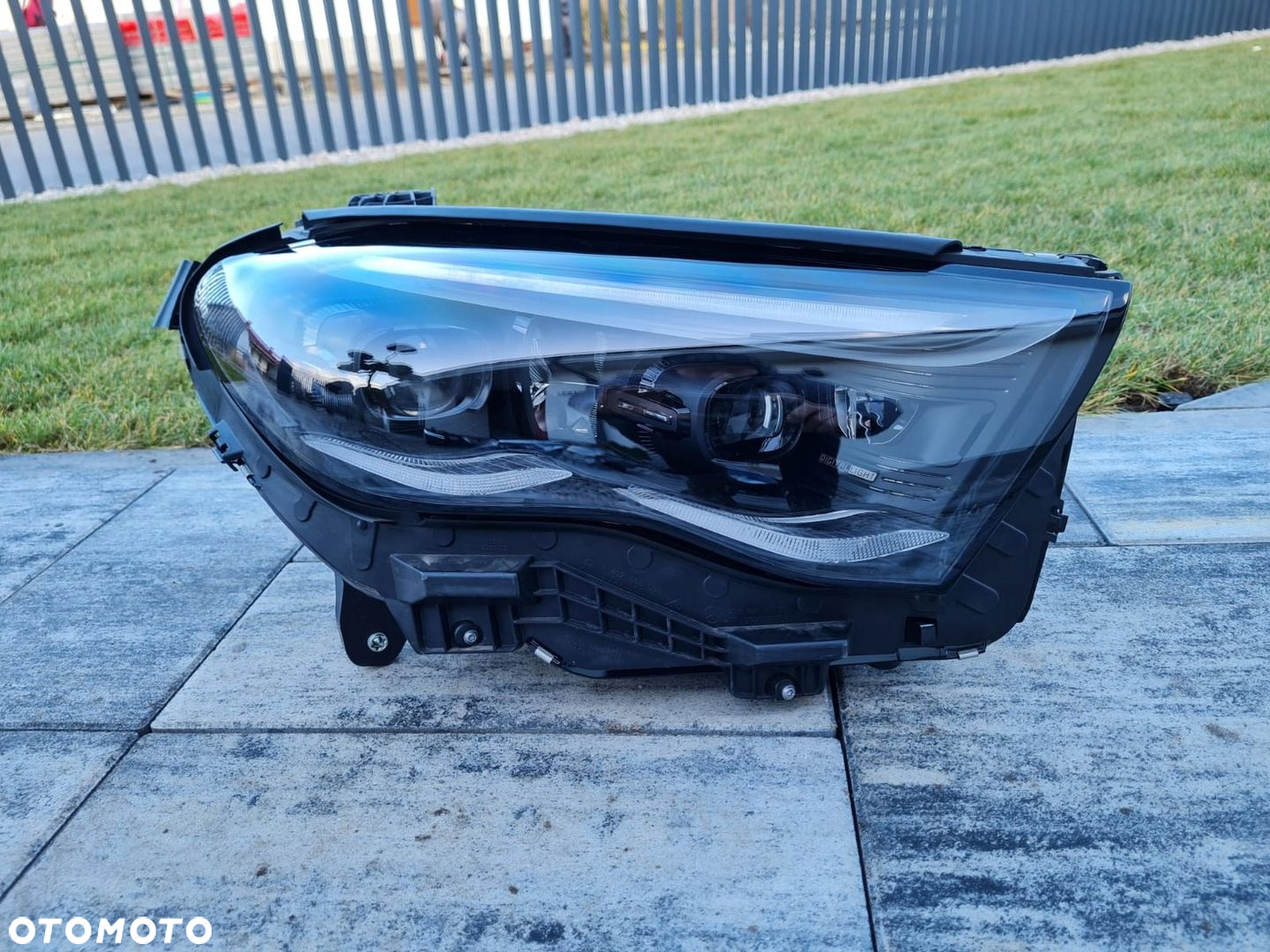 MERCEDES E KLASA W214 214 Lampa prawa przód Full Led Digital Light - 2