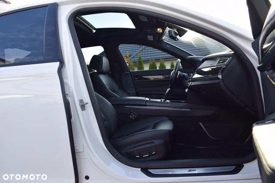 BMW Seria 7 740Li Edition Exclusive - 9