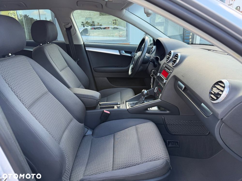 Audi A3 Sportback - 7
