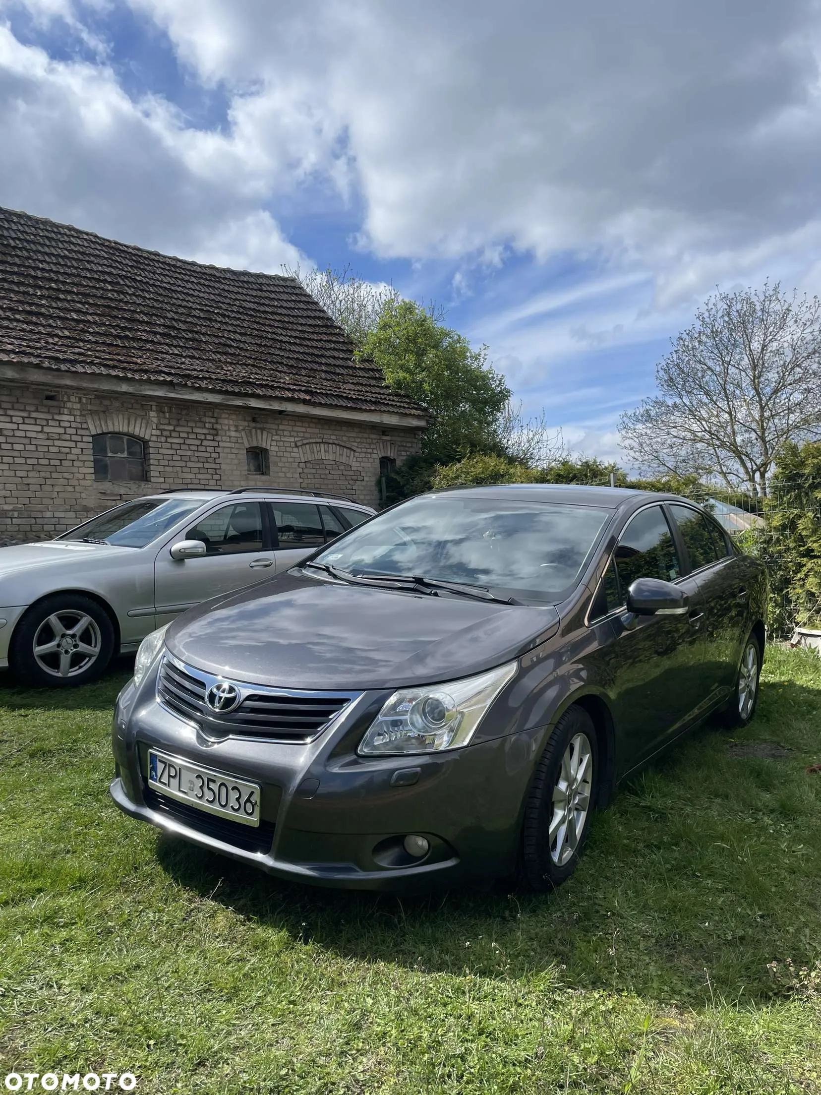 Toyota Avensis 1.8 Luna MS - 2