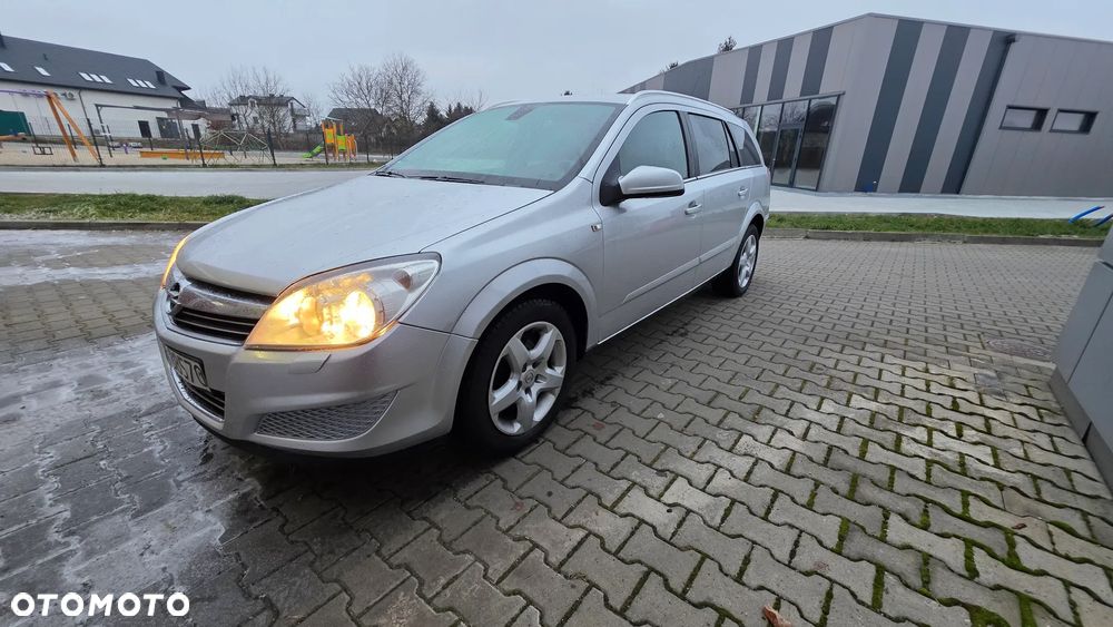 Opel Astra 1.7 CDTI DPF Color Edition - 30