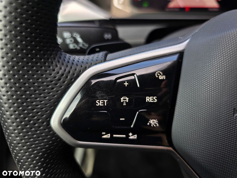 Volkswagen Arteon 2.0 TDI R-Line DSG - 15