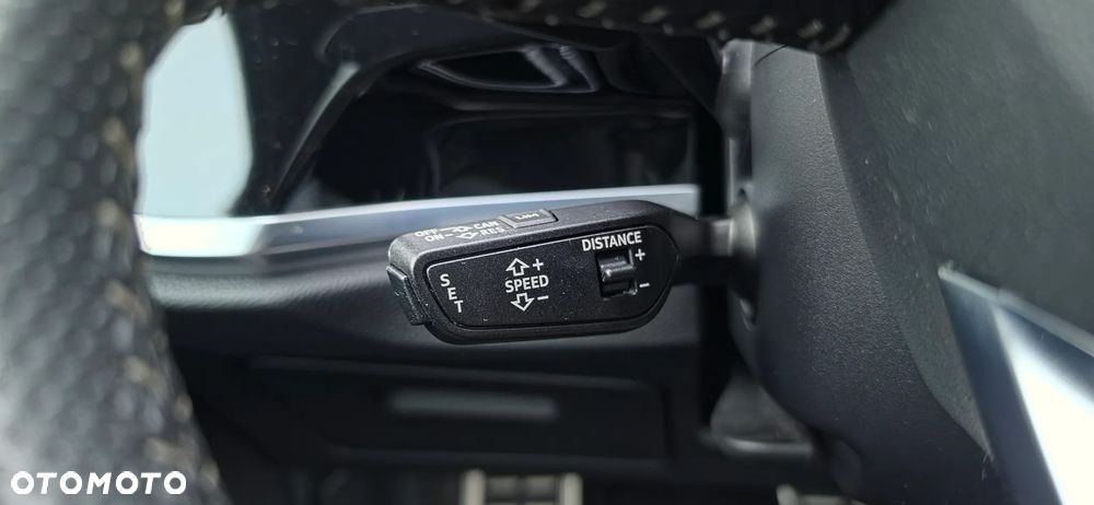 Audi Q3 40 TFSI Quattro S-Line S tronic - 33