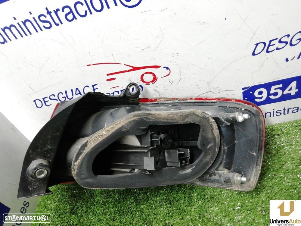 FAROLIM TRASEIRO ESQUERDO FIAT CROMA 2005 - - 3