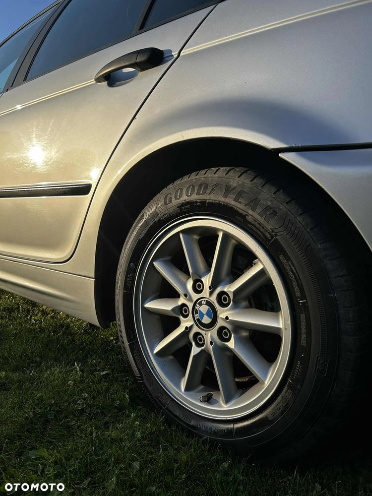 BMW Seria 3 316i - 8