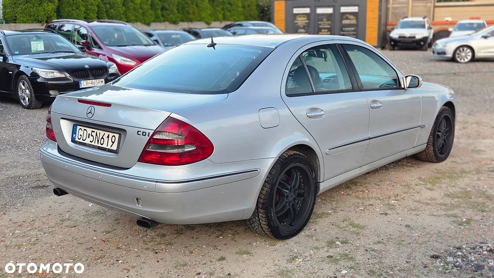 Mercedes-Benz Klasa E - 5