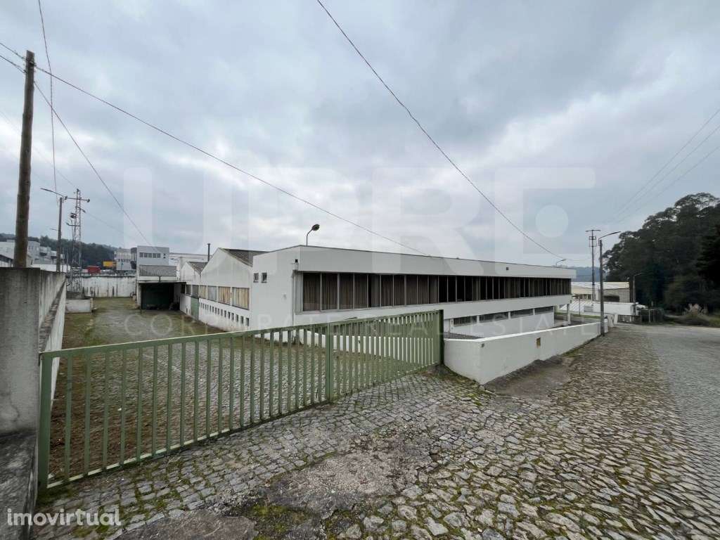 ARMAZÉM | ARRENDA | TROFA - Grande imagem: 2/8