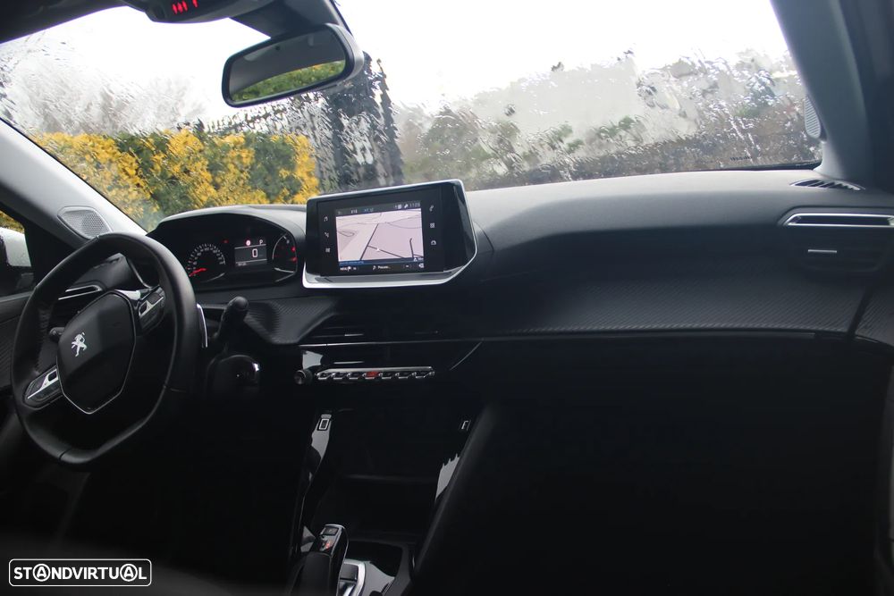 Peugeot 2008 PureTech 130 EAT8 Active - 9