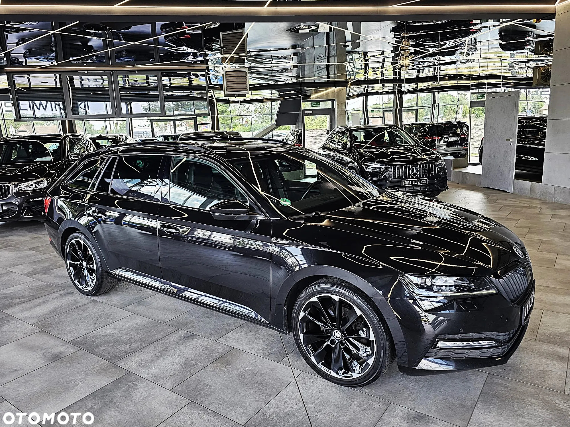 Skoda Superb 2.0 TDI 4x4 DSG Sportline - 12