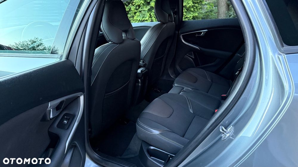 Volvo V40 D2 Geartronic Ocean Race - 33