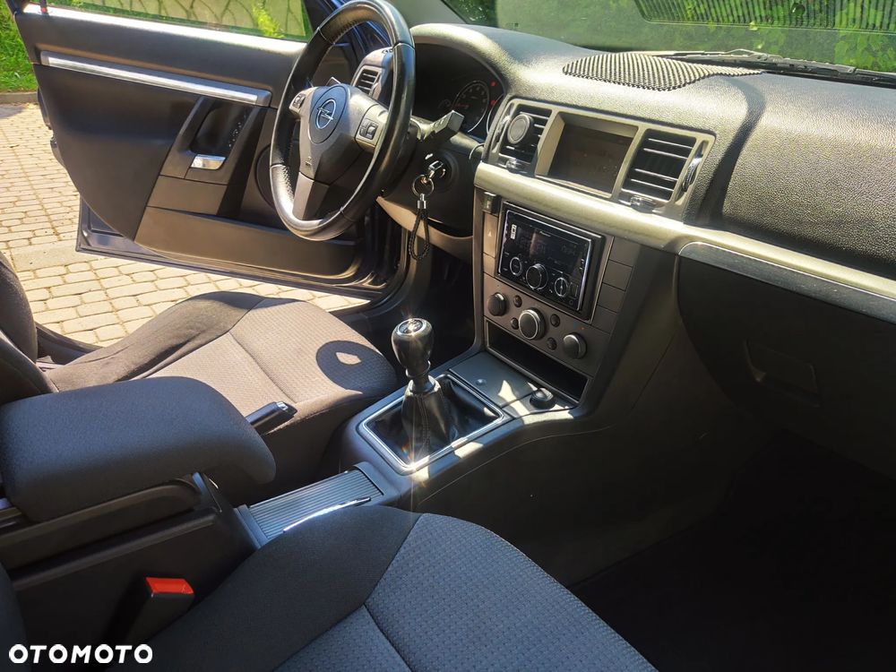 Opel Signum 1.8 - 11