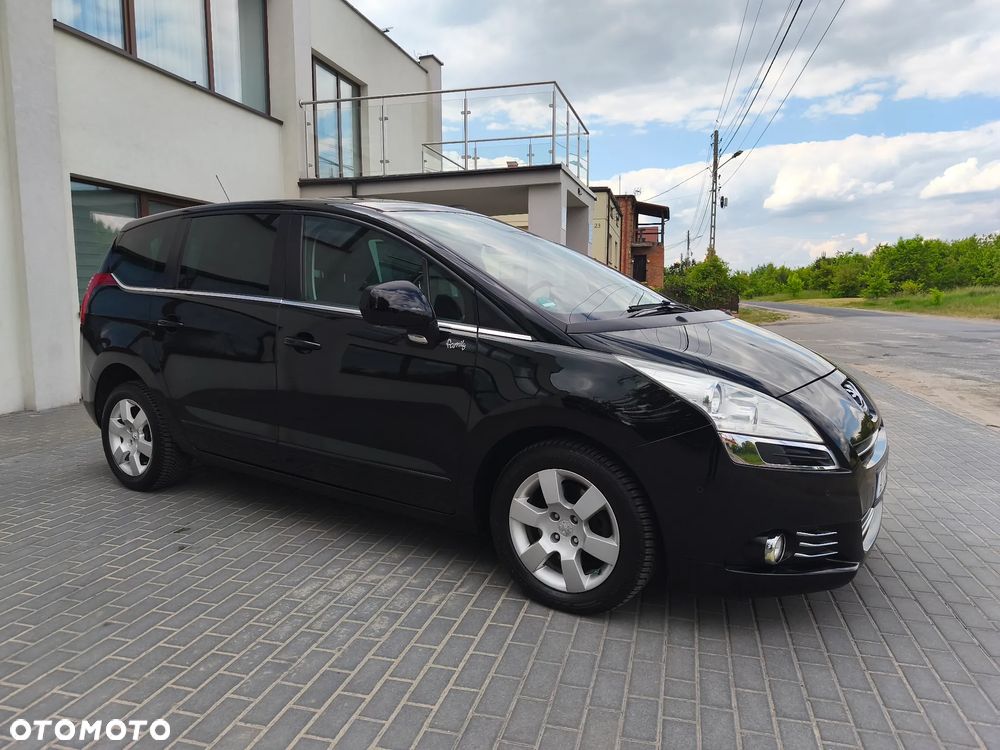 Peugeot 5008 - 12