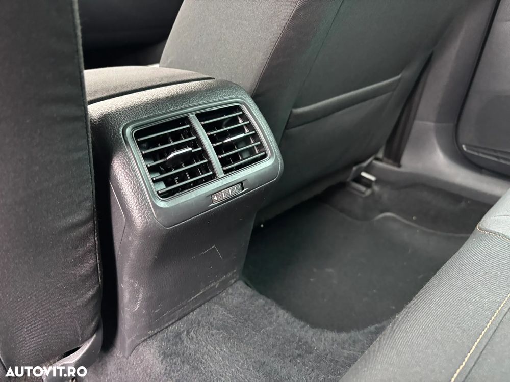 Volkswagen Golf 1.4 TSI BlueMotion Technology DSG Allstar - 29