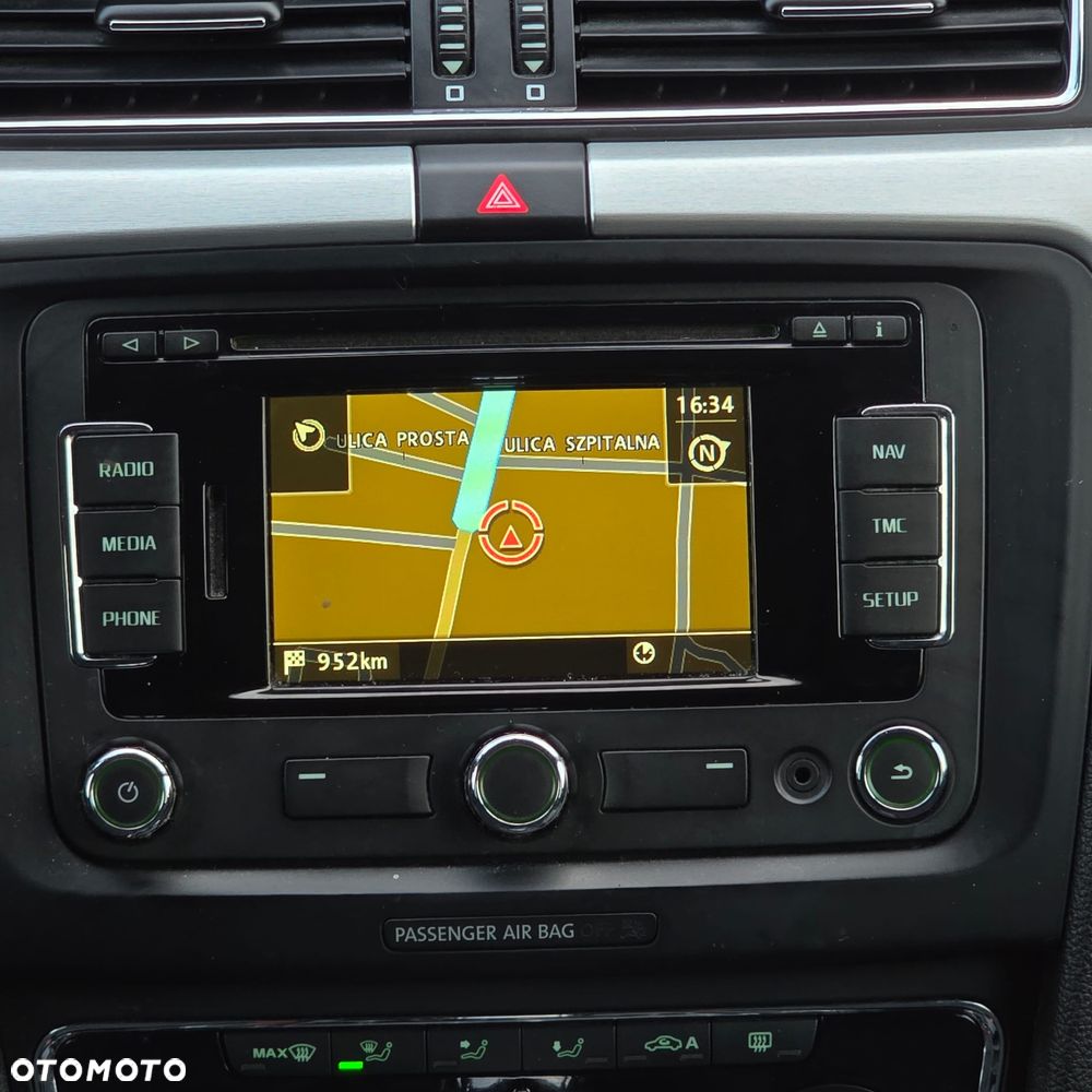 Skoda Superb 2.0 TDI DSG Comfort - 33