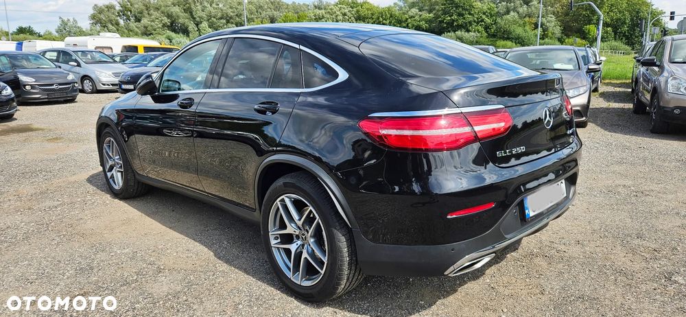 Mercedes-Benz GLC 250 4-Matic - 6