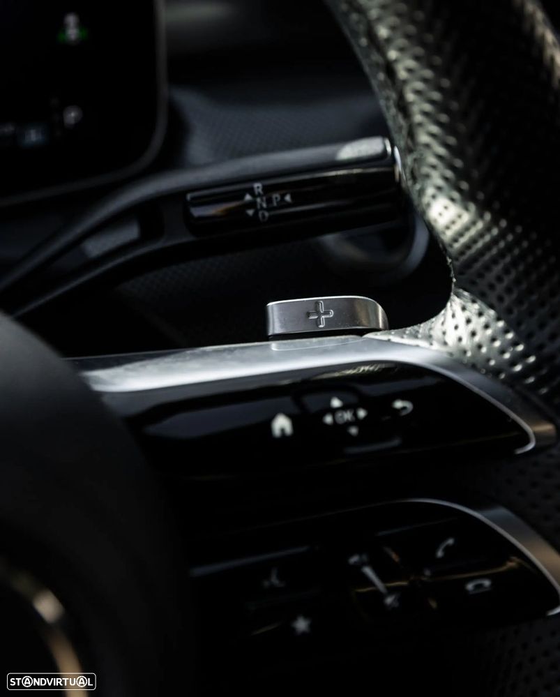 Mercedes-Benz C 300 e Avantgarde - 25